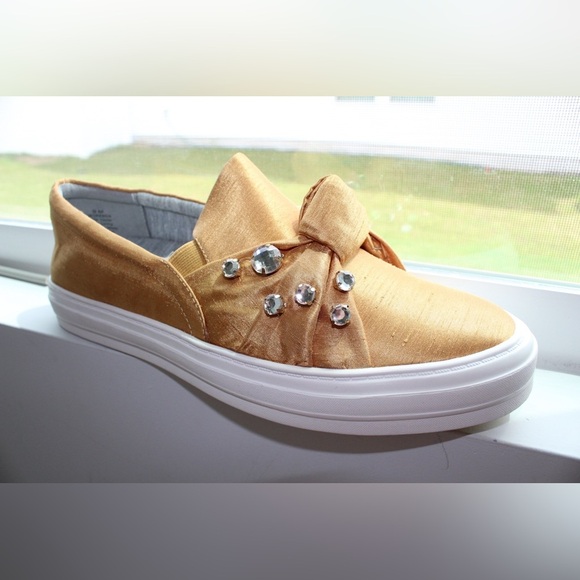 NWOB Nine West Gold Embellished Slip-On Sneakers - Picture 1 of 15